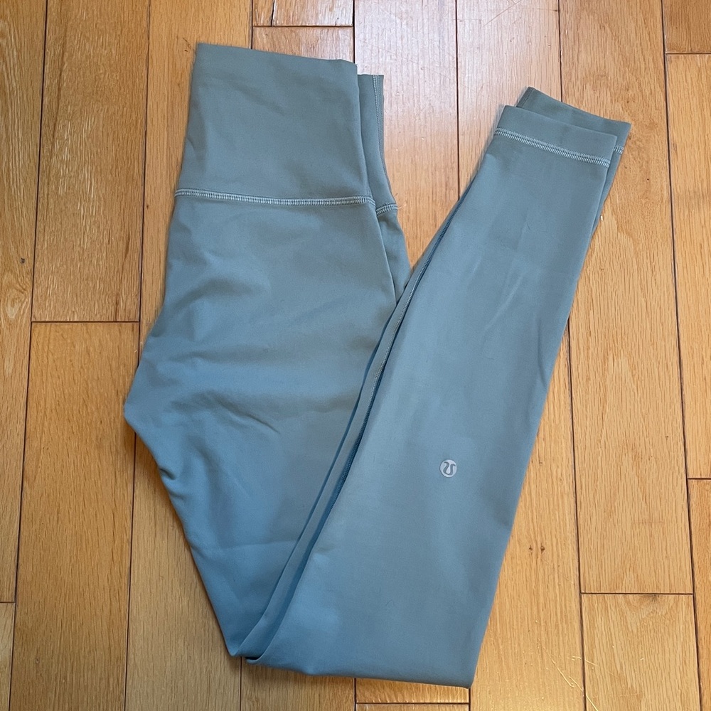 Lululemon Wunder Train High-Rise Tight 28"